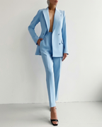 Women's Double-Breasted Blazer Peak Lapel and Flap Pockets
