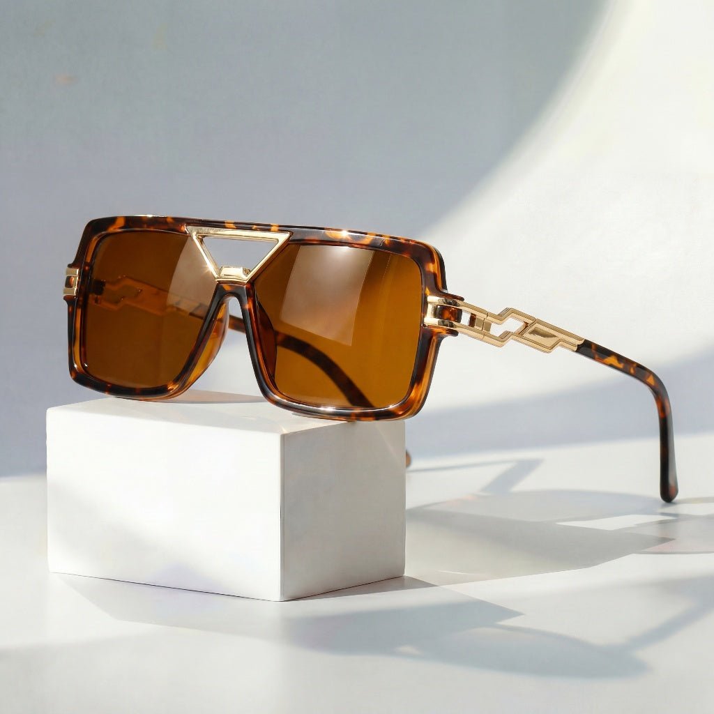 Women's Oversized Sunglasses Retro Square and Chain Link Temples