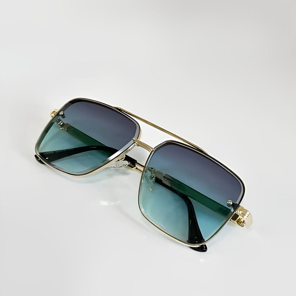 Women's Gradient Sunglasses Retro Square and Gold Frame