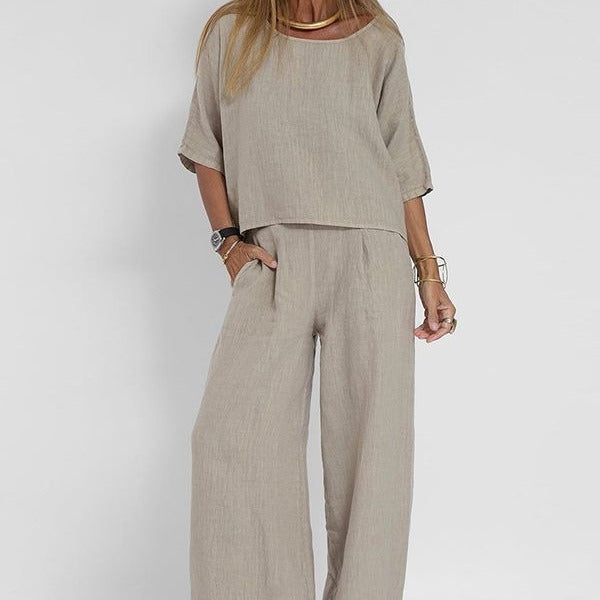 Women's Two-Piece Set Relaxed Fit Short Sleeve Top and Wide-Leg Pants